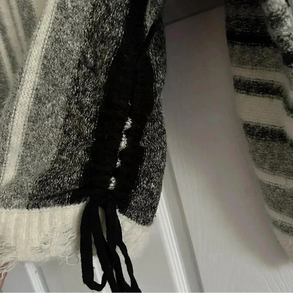 Size S Buffalo David  Bitton Alpaca Wool Blend Greyson Sweater - Picture 2 of 4